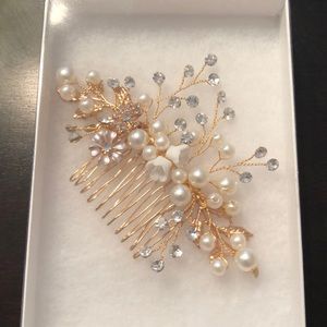 Wedding hair comb